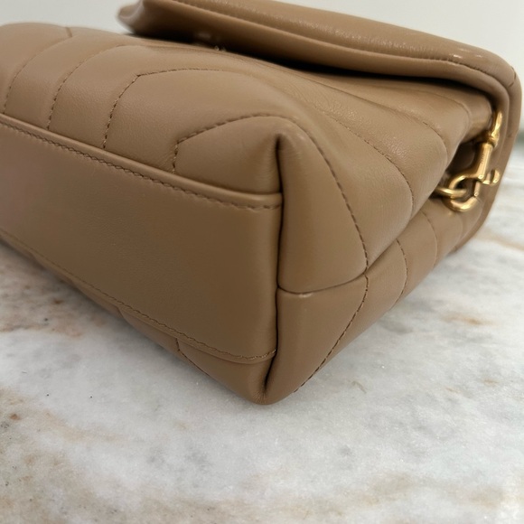 **SOLD** Saint Laurent (YSL) Toy Loulou bag - Picture 7 of 10